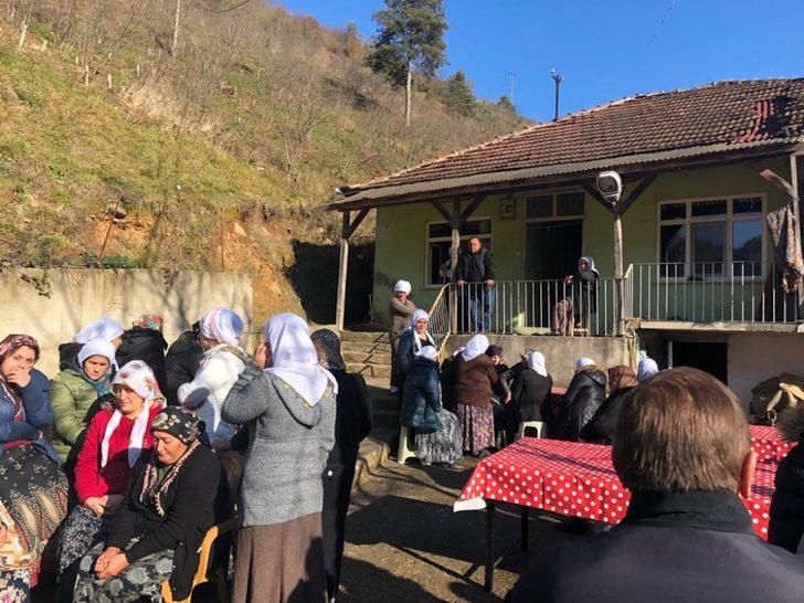 Böbreğini verdiği oğlunun acısına 3 ay dayanabildi G4