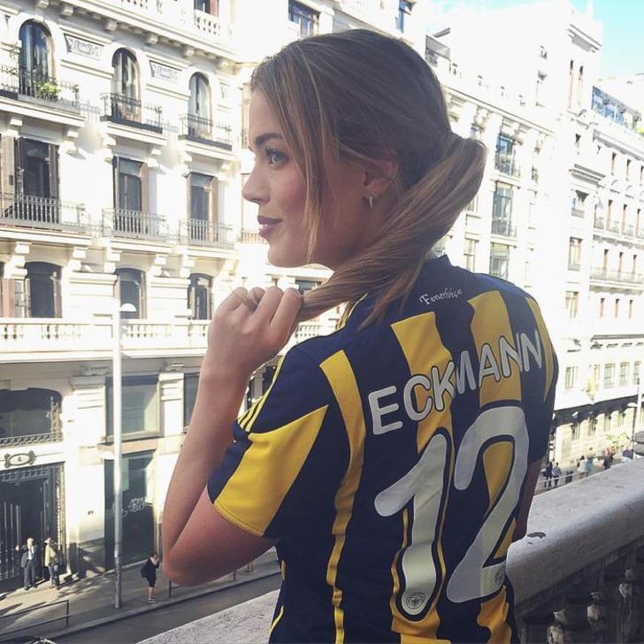 Fenerbahçeli güzel Aly Eckmann sosyal medyayı sallıyor trend