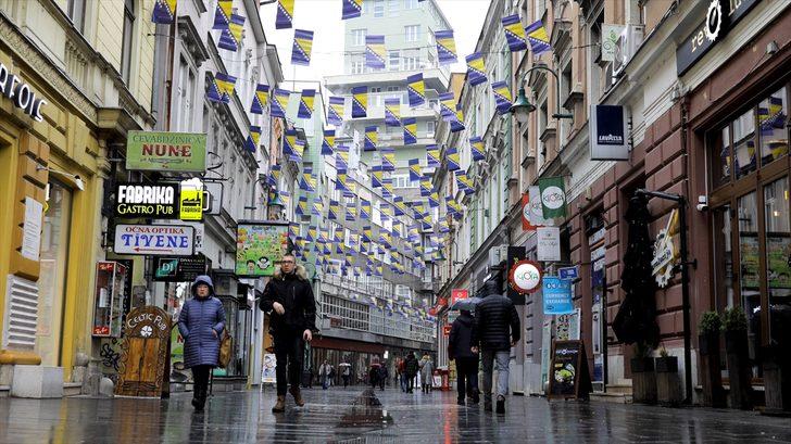 Bosnalılar "soykırım inkarcısı" yazara Nobel verilmesine tepkili G1