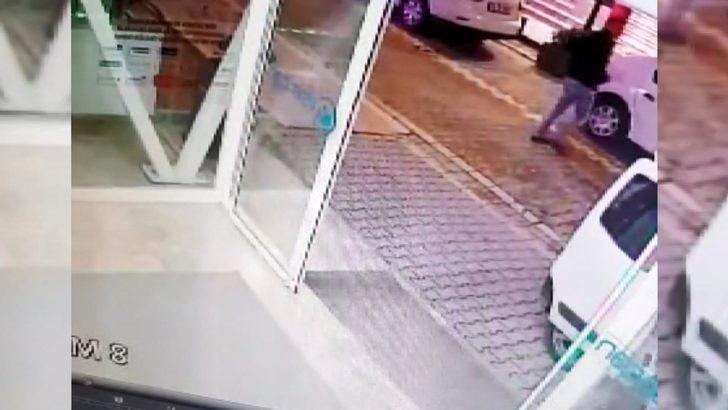 Esenyurt'ta hastaneye bırakılan bebek öldü! Darp izleri tespit edildi G1