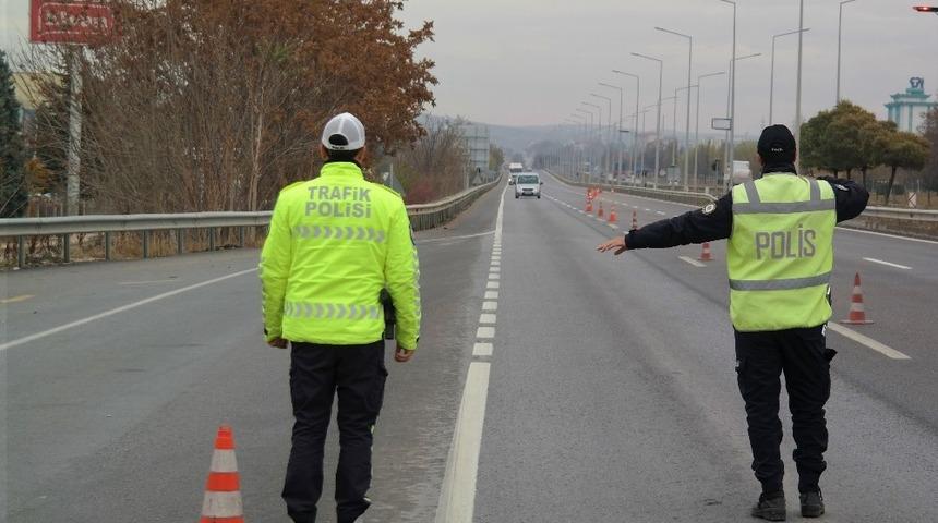 Alkollü vaziyette araç kullanırken yakalanan başhekim hakkında soruşturma başlatıldı