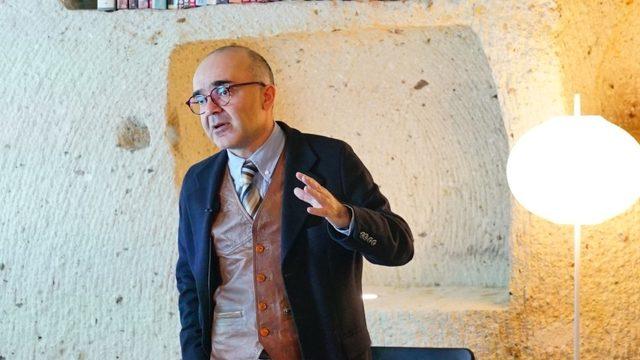 Siyaset Bilimcisi Barış Doster, Kapadokya Üniversitesinde seminer verdi