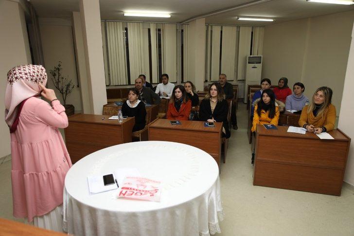 Fatsa Belediyesi personelleri işaret dili öğreniyor G2