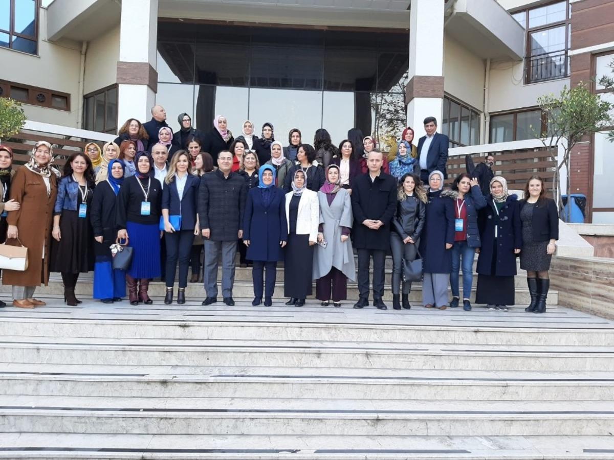 Memur-Sen Kadın Komisyonundan &lsquo;Kadın Buluşması&rsquo;