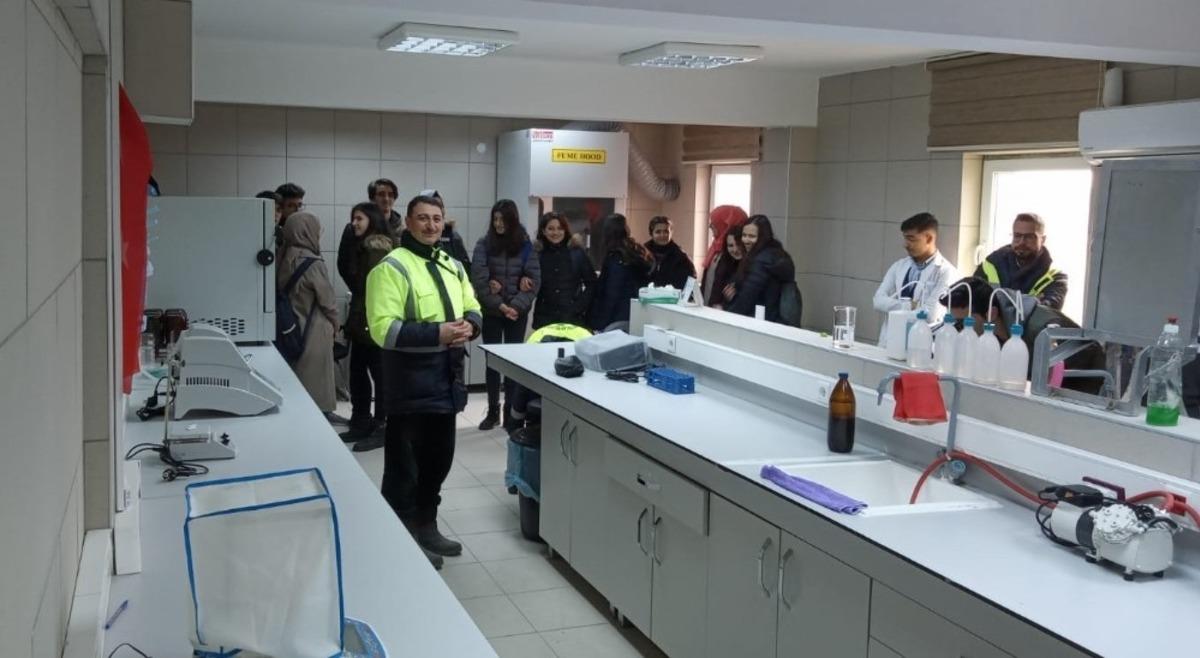 &Ouml;ğrencilerden katı atık ve su arıtma tesisine ziyaret