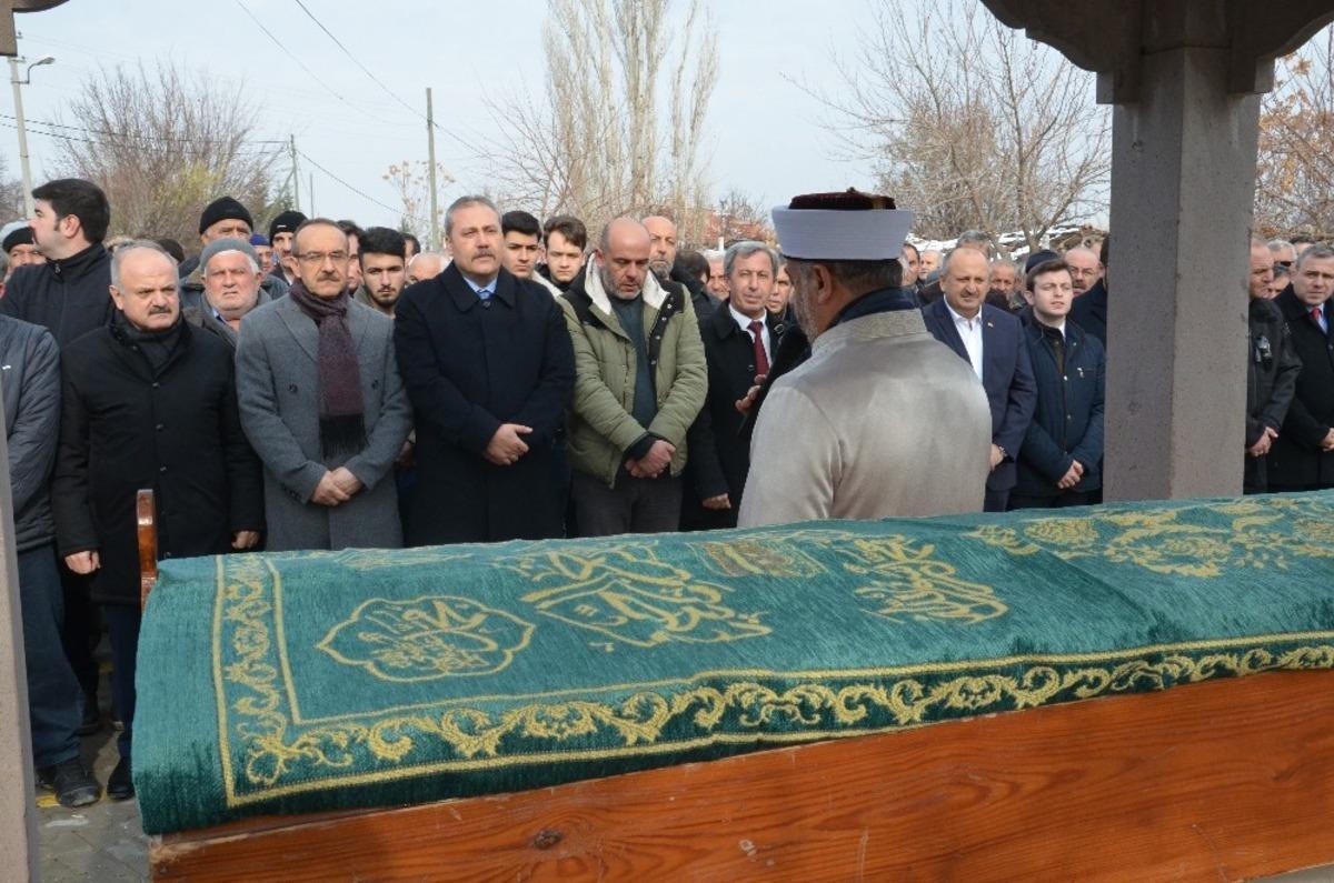 Ordu Valisi Yavuz&rsquo;un kayınpederi memleketi G&uuml;ny&uuml;z&uuml;&rsquo;nde defnedildi