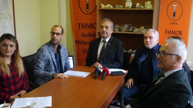 Balıkesir'de artçı depremler sürüyor (3)