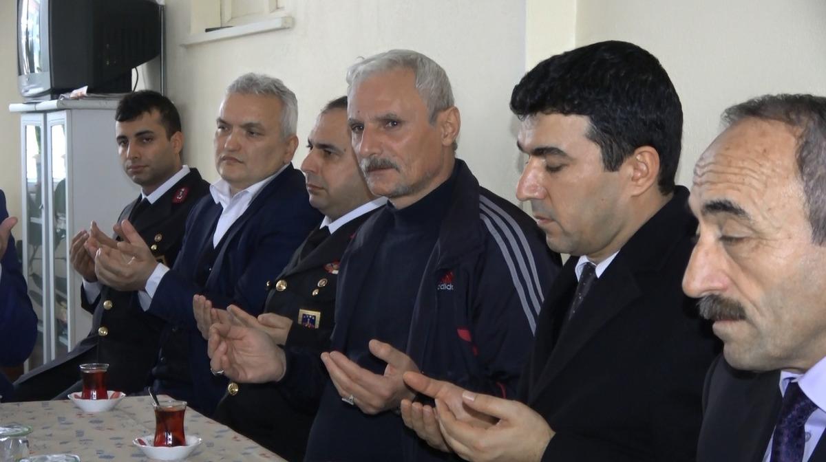 Şehit Esma &Ccedil;evik'in acılı babası anlattı: 'Ben yapamazsam, kimse yapamaz' dedi...