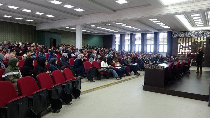 OMÜ’de “Türkiye’de Sekülerleşme” konferansı G2