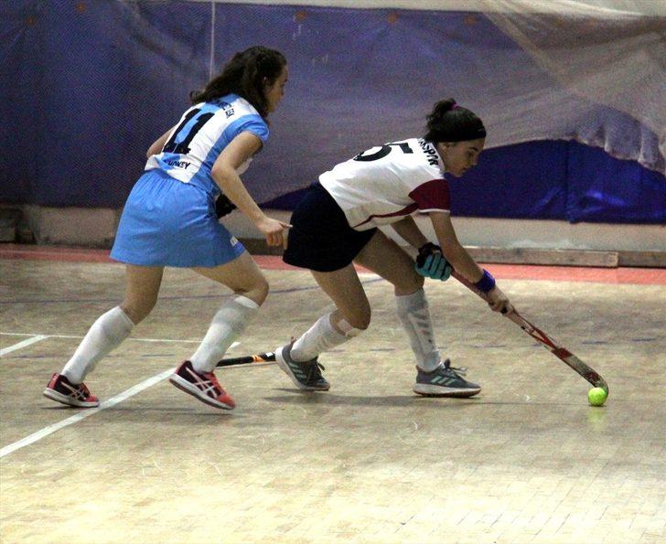 16 Yaş Altı Kızlar ve Erkekler Türkiye Salon Hokeyi Şampiyonası G1