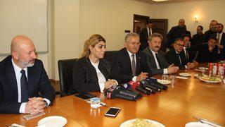 Berna Gözbaşı: Umut Bulut ve Şamil Cinaz'ı kadro dışı bırakmadık