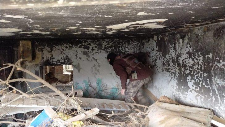 Edirne’de paniğe neden olan saldırgan polisi alarma geçirdi G4