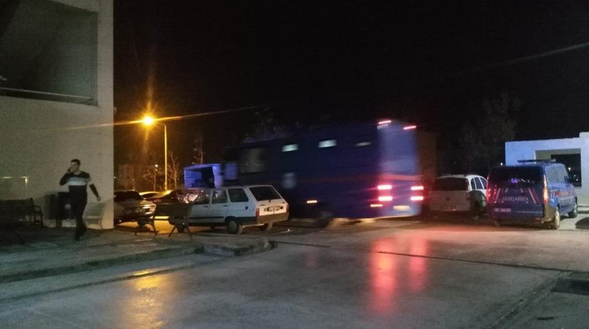 Adana'da cezaevinde 15 mahkum yemekten zehirlendi