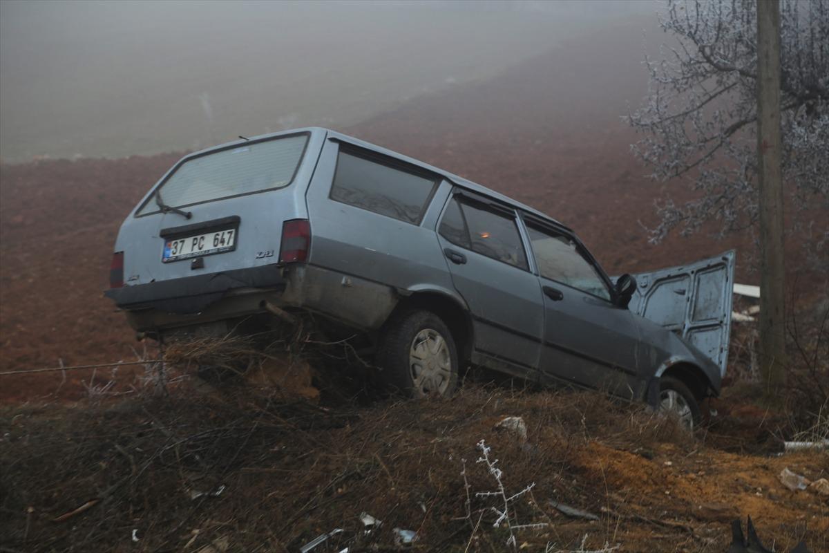 Kastamonu'da 2 trafik kazası: 1'i ağır 2 yaralı