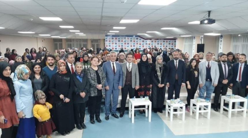 Van&rsquo;da &lsquo;Zoru Başaranlar Kariyer Sohbetleri&rsquo; programı