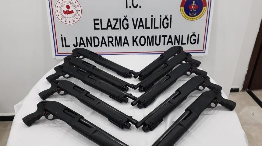 Elazığ&rsquo;da seri numarasız 10 adet pompalı t&uuml;fek ele ge&ccedil;irildi