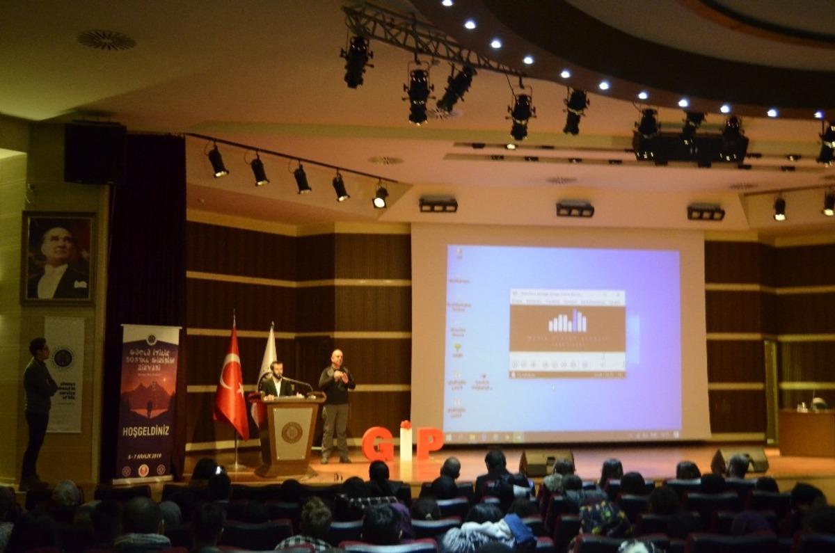 Atat&uuml;rk &Uuml;niversitesinde "G&uuml;&ccedil;l&uuml; İyilik Sosyal Girişim Zirvesi"