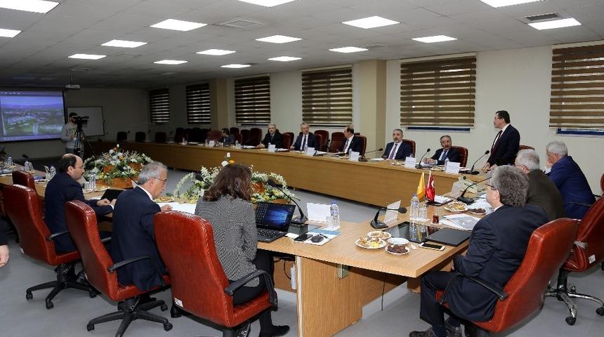 Bölge üniversitelerinin sorunları görüşüldü