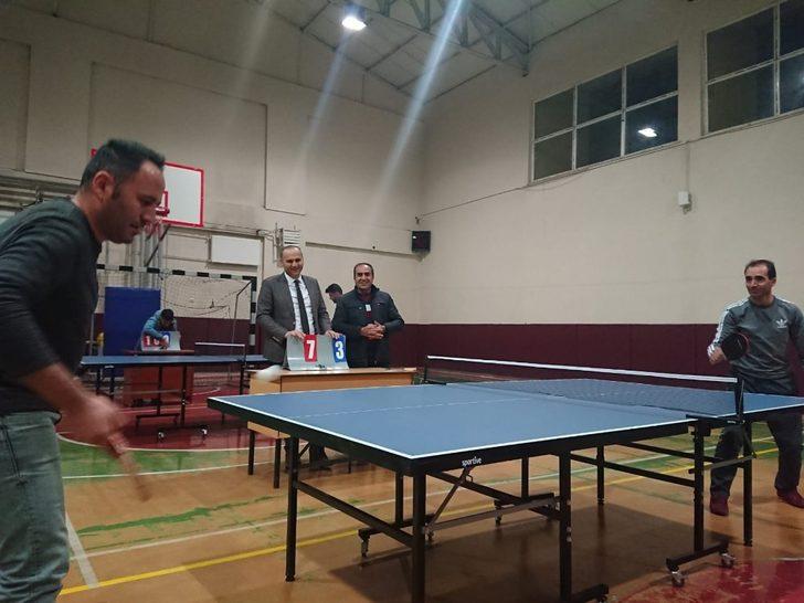 Varto’da Öğretmenler Arası Masa Tenisi Turnuvası G3