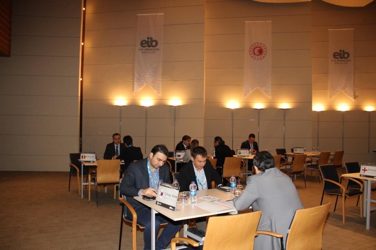 Ticaret m&uuml;şavirleri yeni ihra&ccedil; pazarlarının kapısını a&ccedil;mak i&ccedil;in seferber oldu