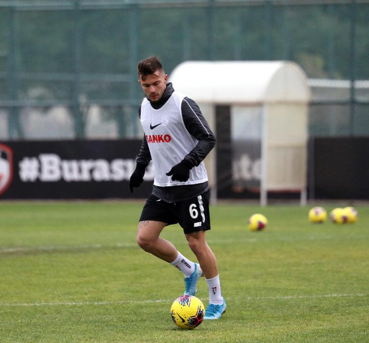 Gaziantep FK'lı Alin Tosca: Hedeflediğimiz puana ulaşmak istiyoruz G2