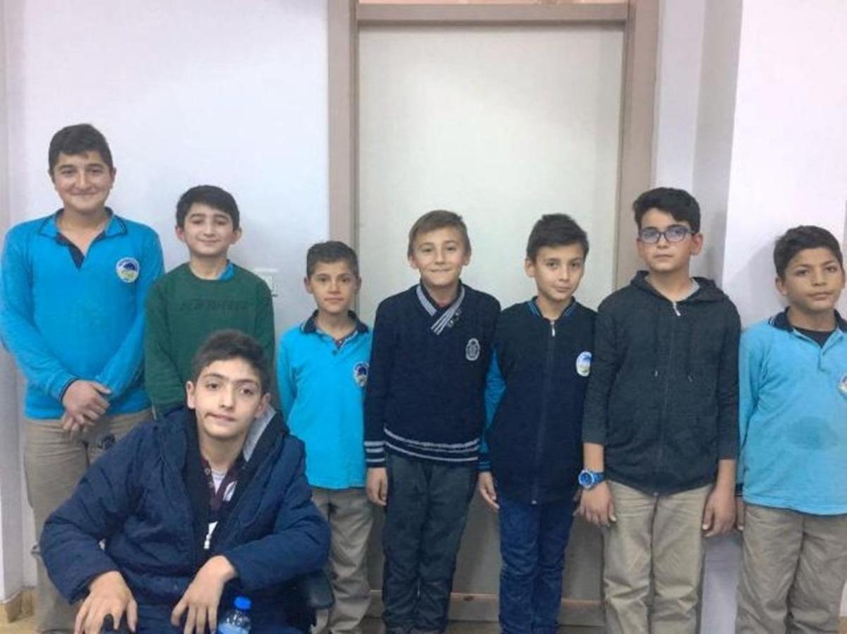 G&uuml;ny&uuml;z&uuml;&rsquo;nde Gen&ccedil; Bilal&rsquo;ler Ezan Okuma Yarışması