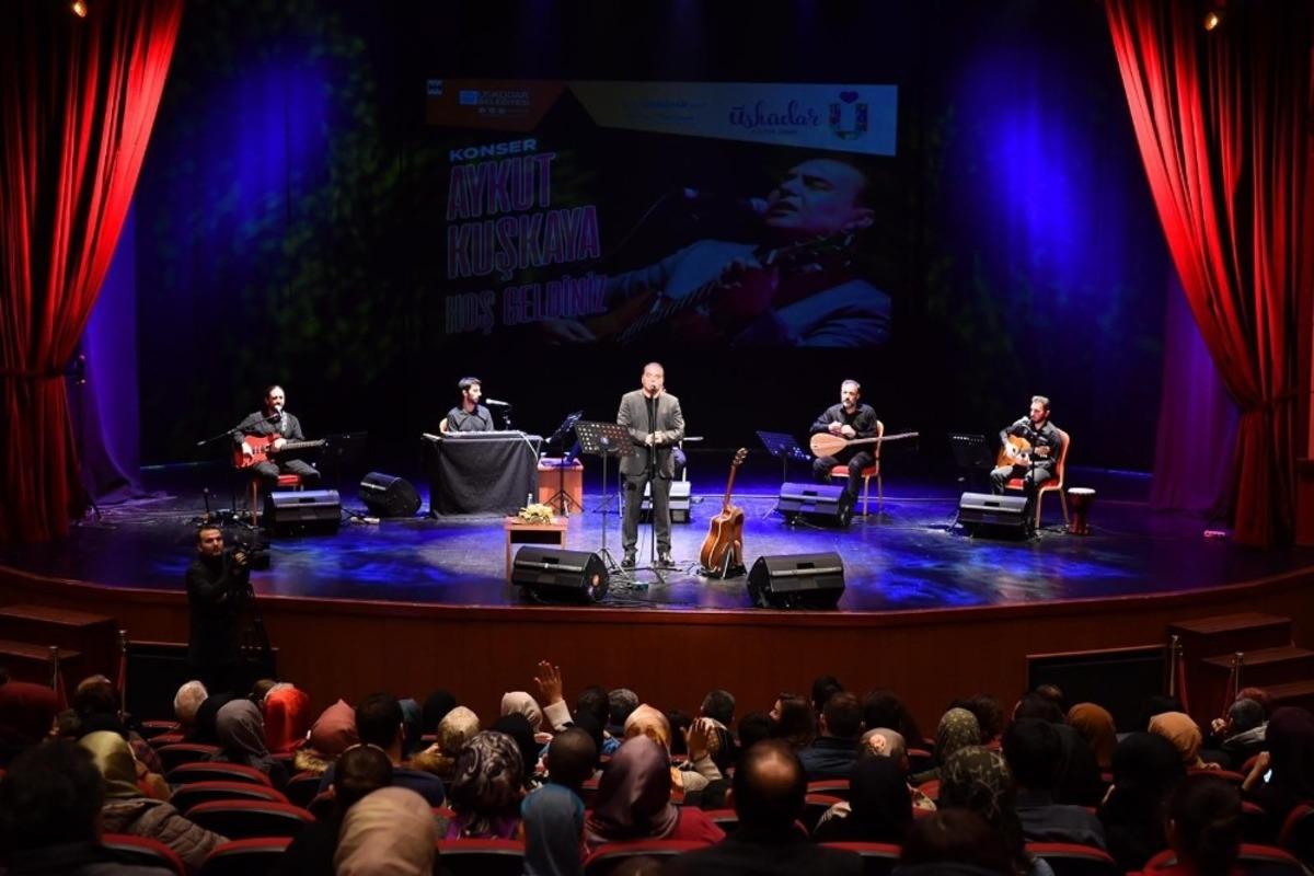 Aykut Kuşkaya &Uuml;sk&uuml;dar&rsquo;da g&ouml;n&uuml;lleri fethetti