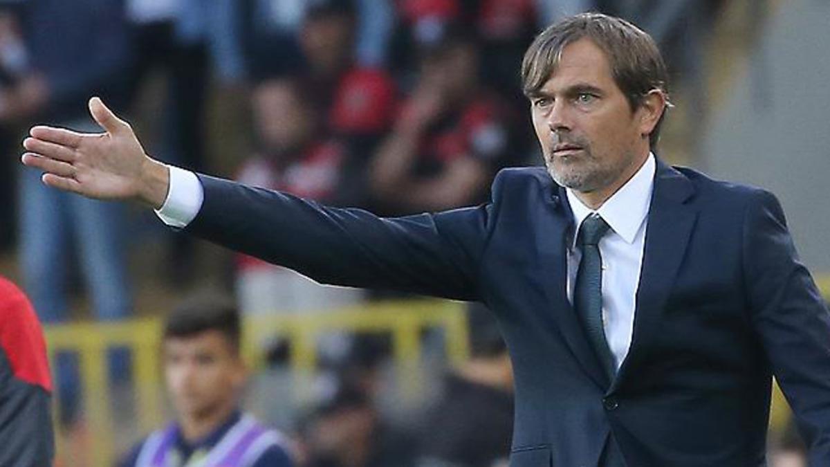 Phillip Cocu: Ferdi Kadıoğlu'nu kiralamayı d&uuml;ş&uuml;n&uuml;yoruz