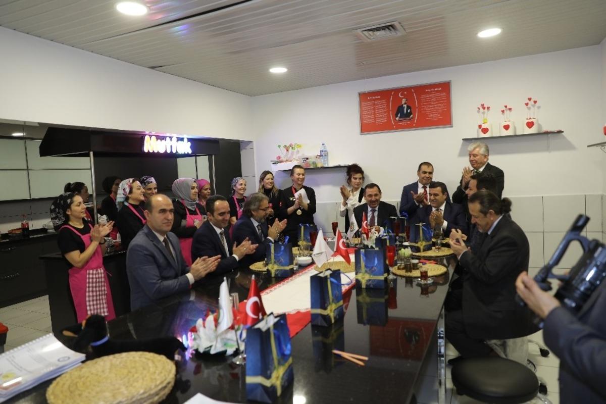 etiSEM&rsquo;de T&uuml;rk mutfağının lezzetleri yarıştı