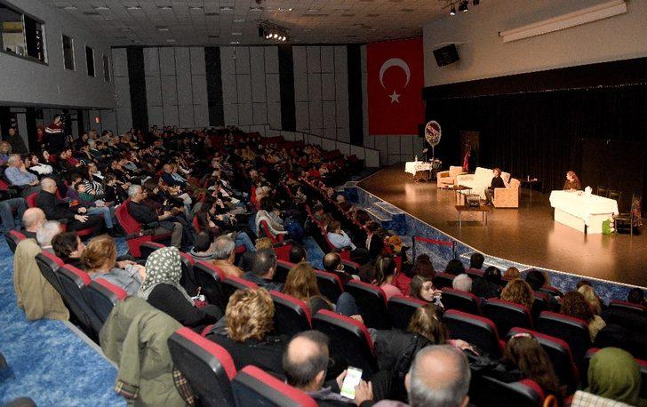 Veliler ve öğrenciler aynı sahnede G4