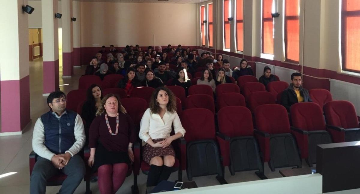 AD&Uuml;&rsquo;de Online Oyun ve Medya Bağımlılığı Semineri d&uuml;zenlendi