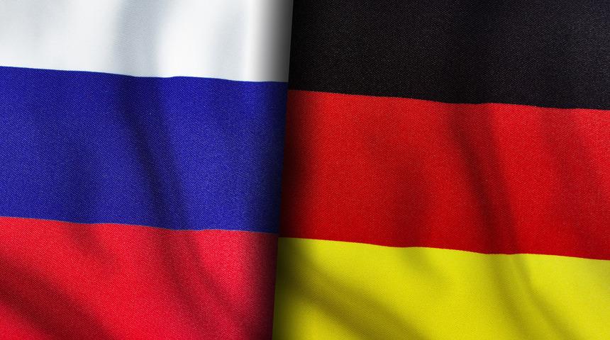 Rusya 2 Alman diplomatı sınır dışı etti