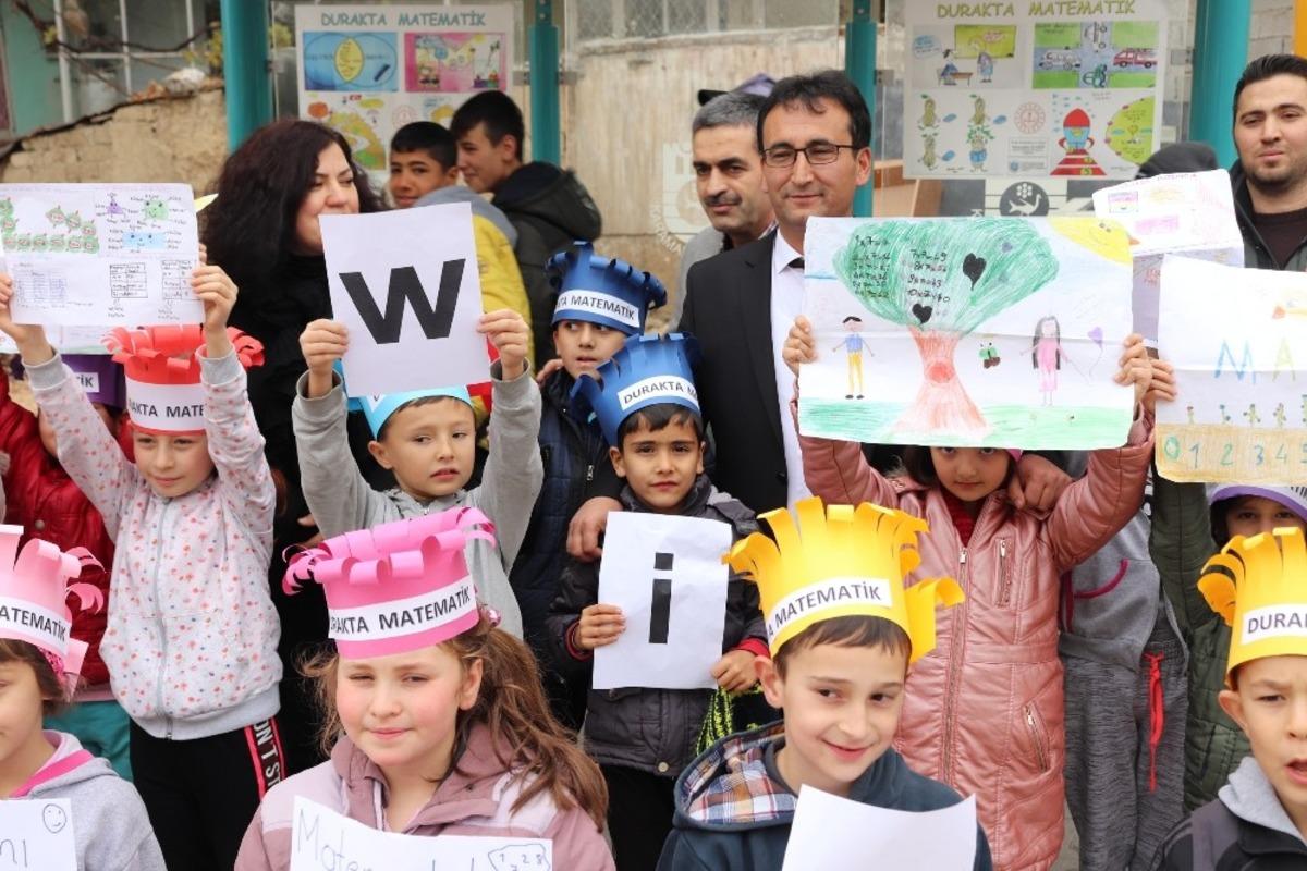 Karaman&rsquo;da &lsquo;Durakta Matematik Projesi&rsquo; uygulanıyor