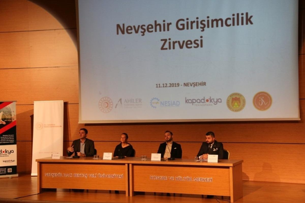 NEV&Uuml;&rsquo;de &ldquo;Nevşehir Girişimcilik Zirvesi&rdquo; d&uuml;zenlendi
