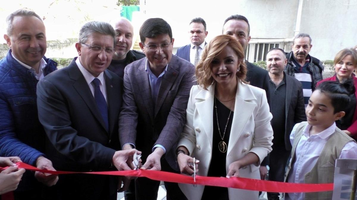 &Ouml;zcan ve Arslan g&uuml;zellik merkezi a&ccedil;an işletmeciyi yalnız bırakmadı