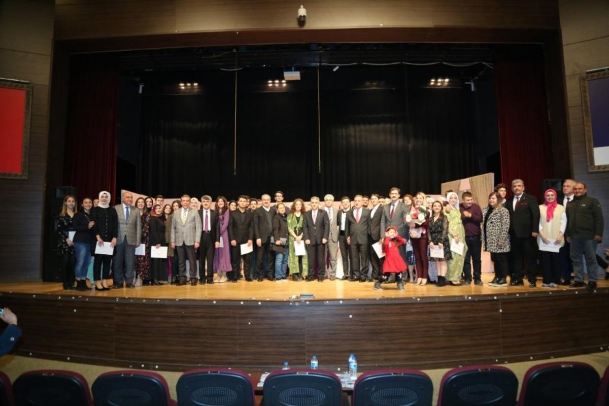 K&uuml;tahya&rsquo;da &rsquo;D&uuml;ğ&uuml;n&uuml;m&uuml;z var&rsquo; coşkusu