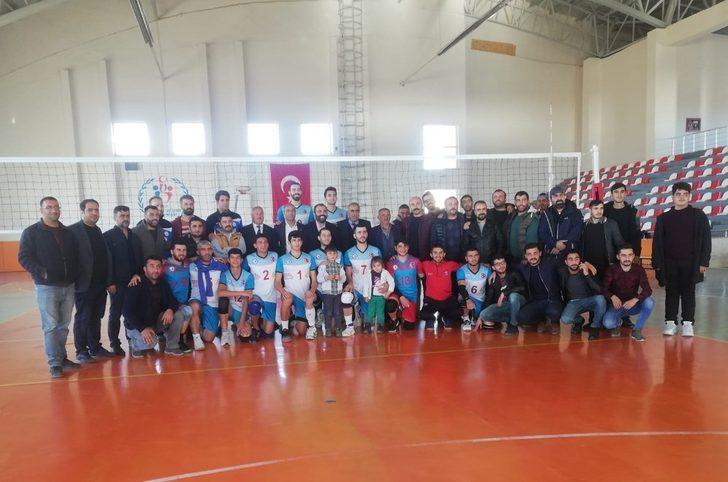 Adilcevaz’ın voleybol takımı kadrosunu güçlendirdi G1