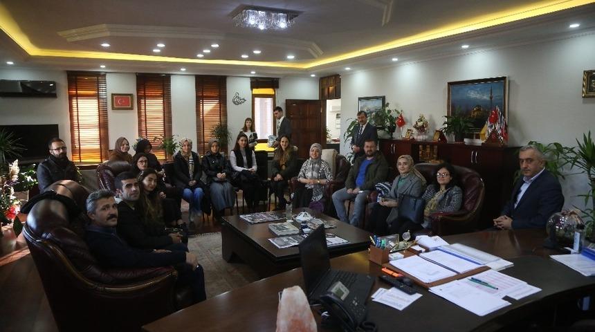 Aday &ouml;ğretmenler Sapanca Belediyesi&rsquo;nde