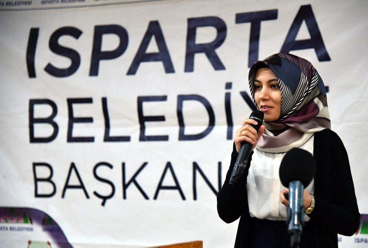 Isparta Belediyesi’nden çocuklarla iletişim ve beslenme semineri G4