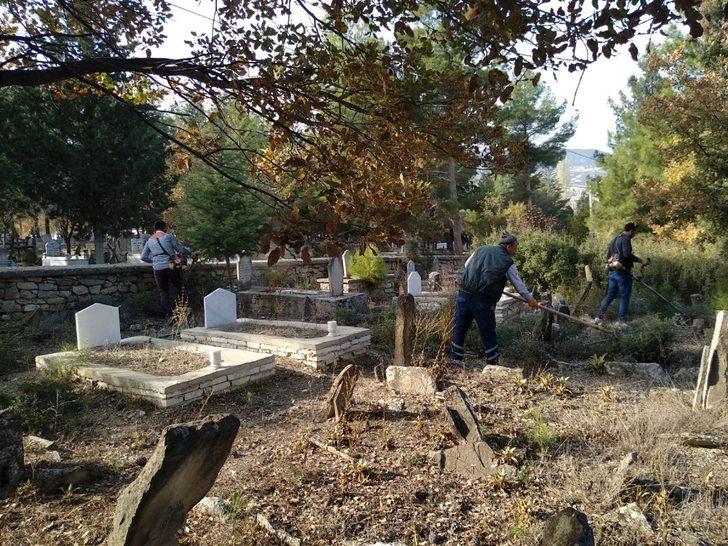 Büyükşehir mezarlıkların eksiklerini gideriyor G2