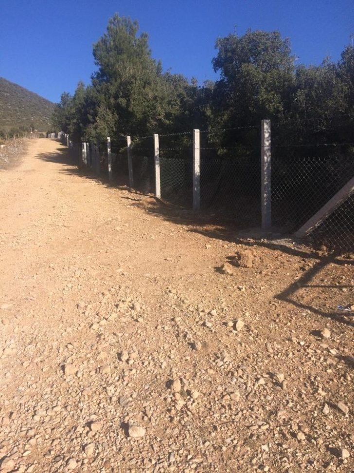 Büyükşehir mezarlıkların eksiklerini gideriyor G4