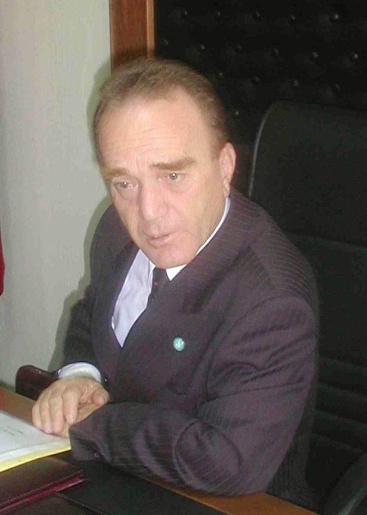 Eski Çevre Bakanı Fevzi Aytekin'e dolandırıcılık şoku G4