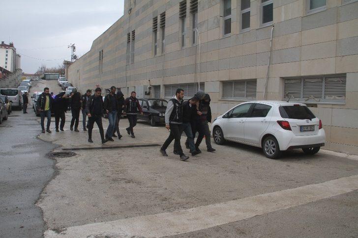 Elazığ’da uyuşturucu operasyonu: 7 gözaltı G3
