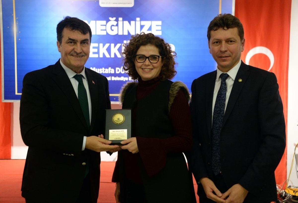 Başkan D&uuml;ndar Emekli Personeli Unutmadı