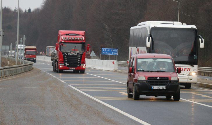 Bolu Dağı Tüneli çift yönlü trafiğe kapatıldı!  G4