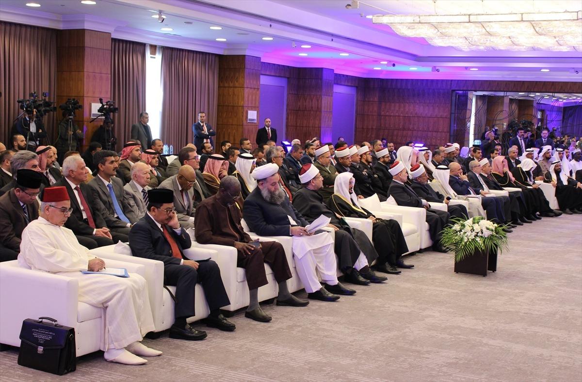 12. İslam D&uuml;nyası Vakıflar ve İslami İşler Bakanları Konferansı başladı