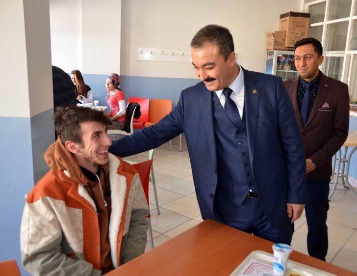 Prof. Dr. Öztürk; “İskilip MYO’nun ihtisaslaşmasına yönelik adımlar atacağız” G3