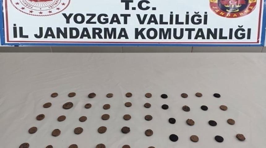 Yozgat&rsquo;ta 50 adet sikke ele ge&ccedil;irildi