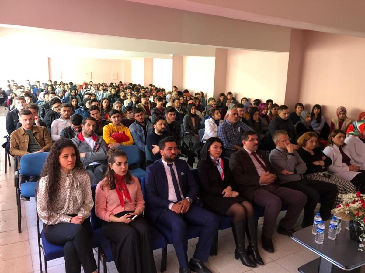 UCİM Atat&uuml;rk &Uuml;niversitesi Narman Meslek Y&uuml;ksekokulu&rsquo;nda