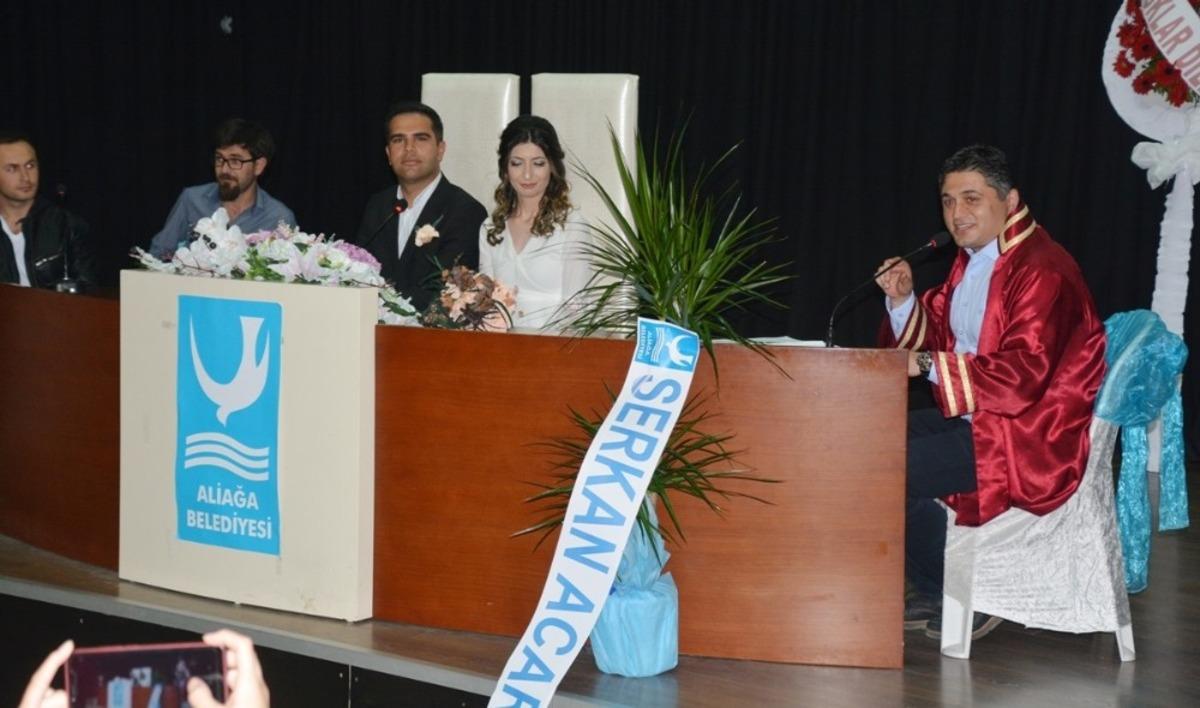 Aliağa&rsquo;da 11 ayda 545 &ccedil;ift nikah masasına oturdu